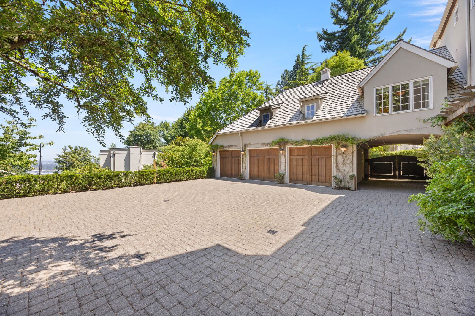 094-1948 SW Terrace Dr 97201-94