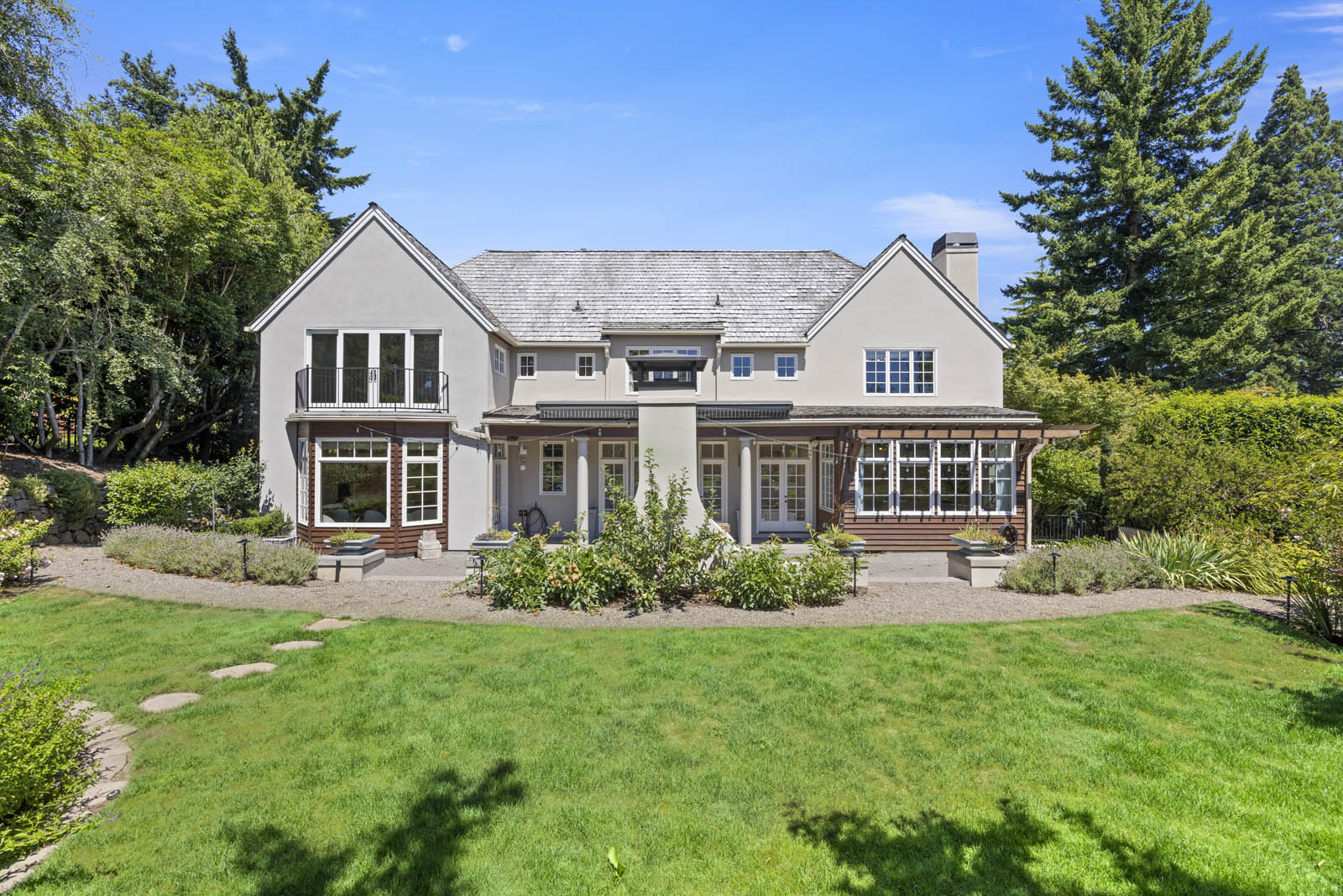 Hidden in the Heights - Private. Spectacular. Unforgettable.