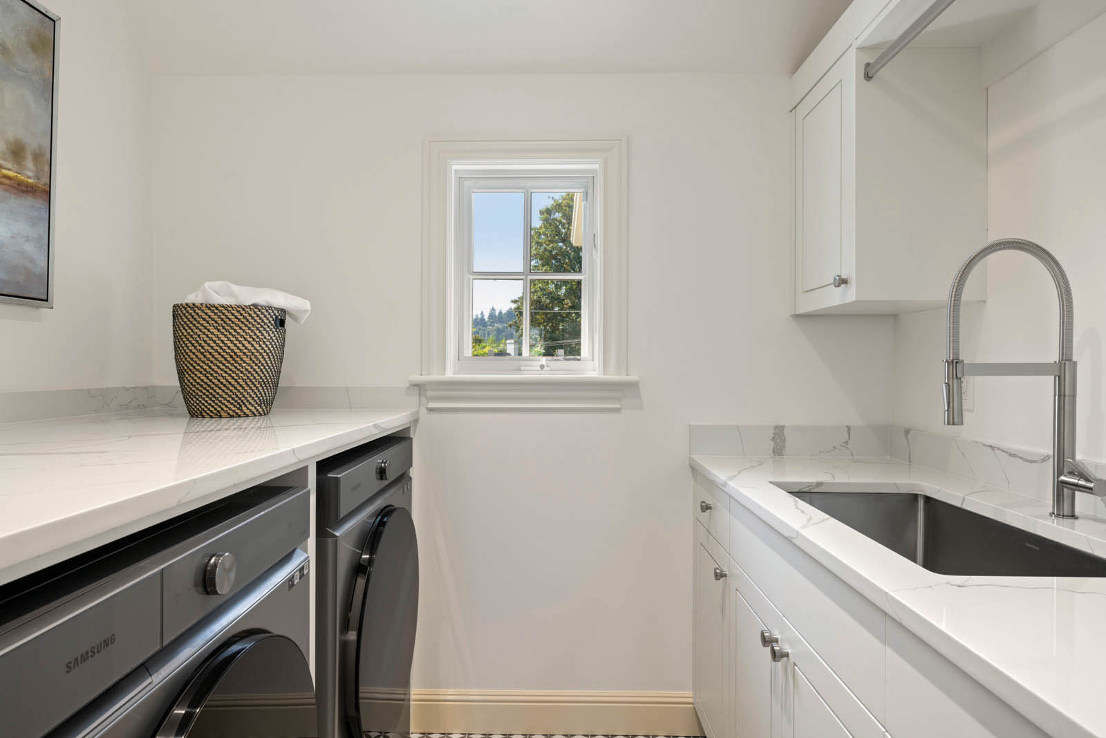 41-1948 SW Terrace Dr-41